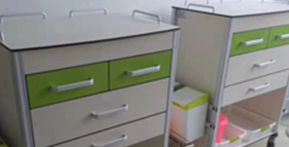 护理工作车实景案例2